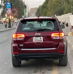 جیپ گراند شیرۆکی